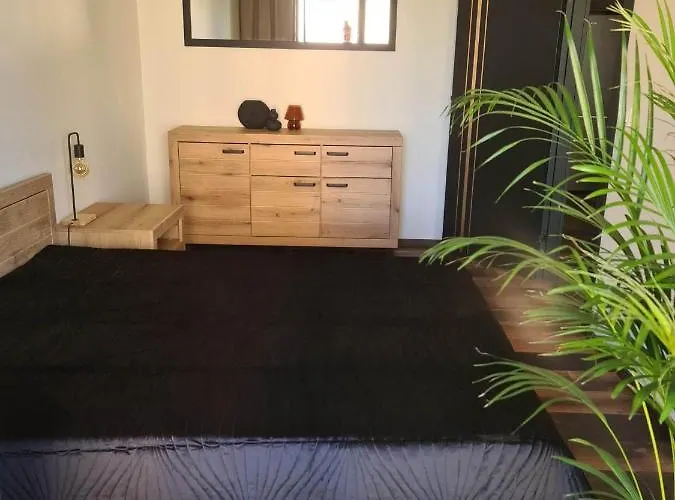 Copper Free Parking Daire Wroclaw