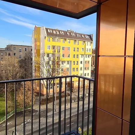 Copper Free Parking Apartment Breslau