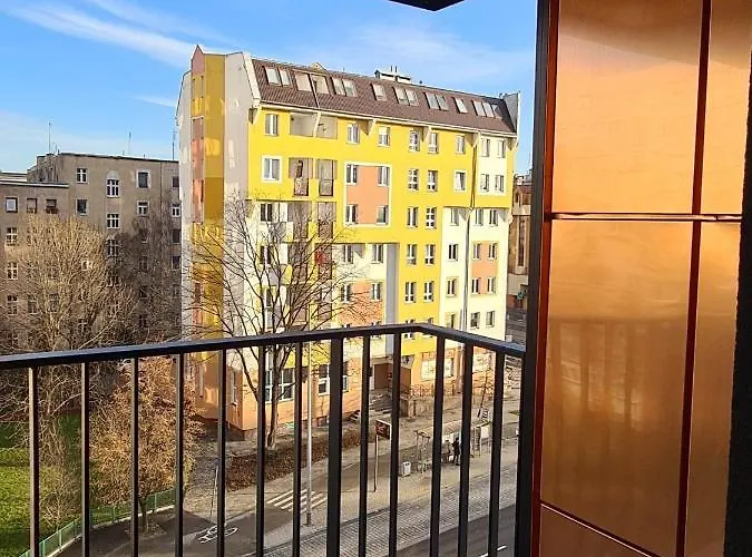 Copper Free Parking Apartment Wroclaw